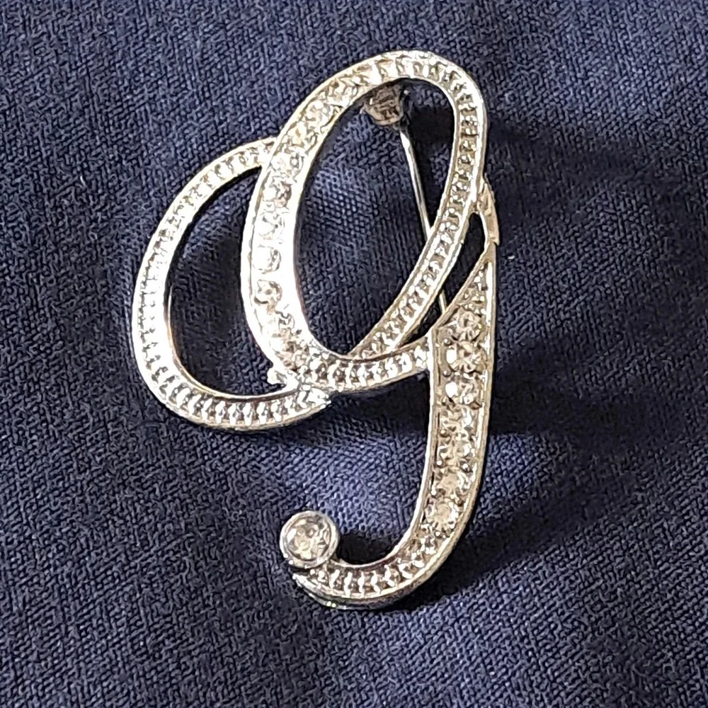 Silver Crystal Script Letter G Brooch Pin 2